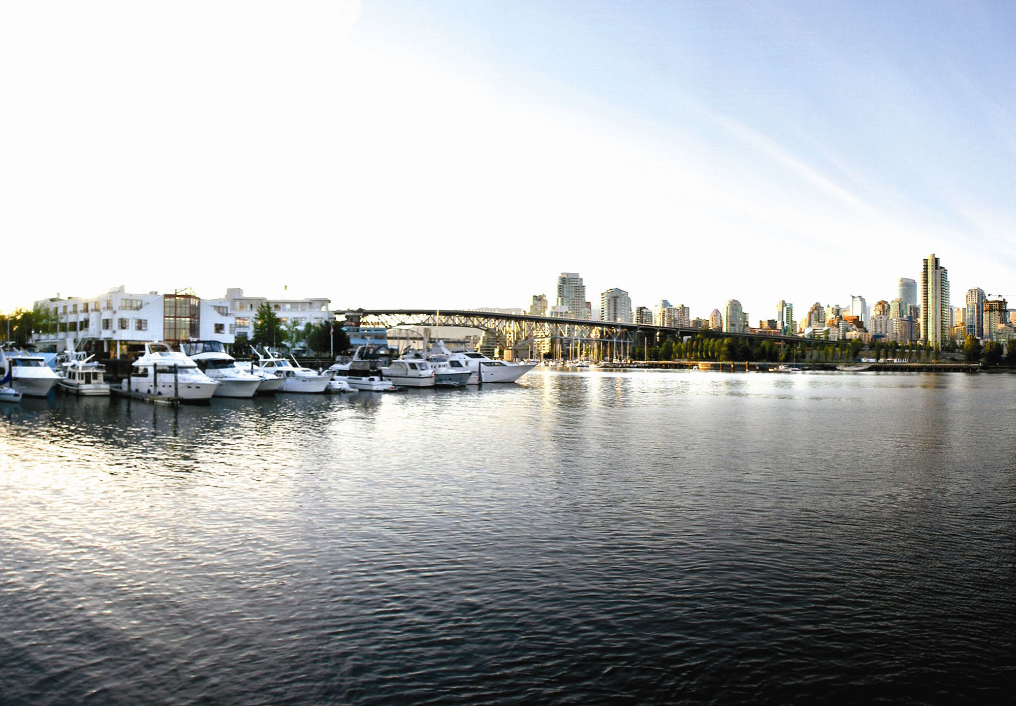 Granville Island Hotel Vancouver Exterior foto