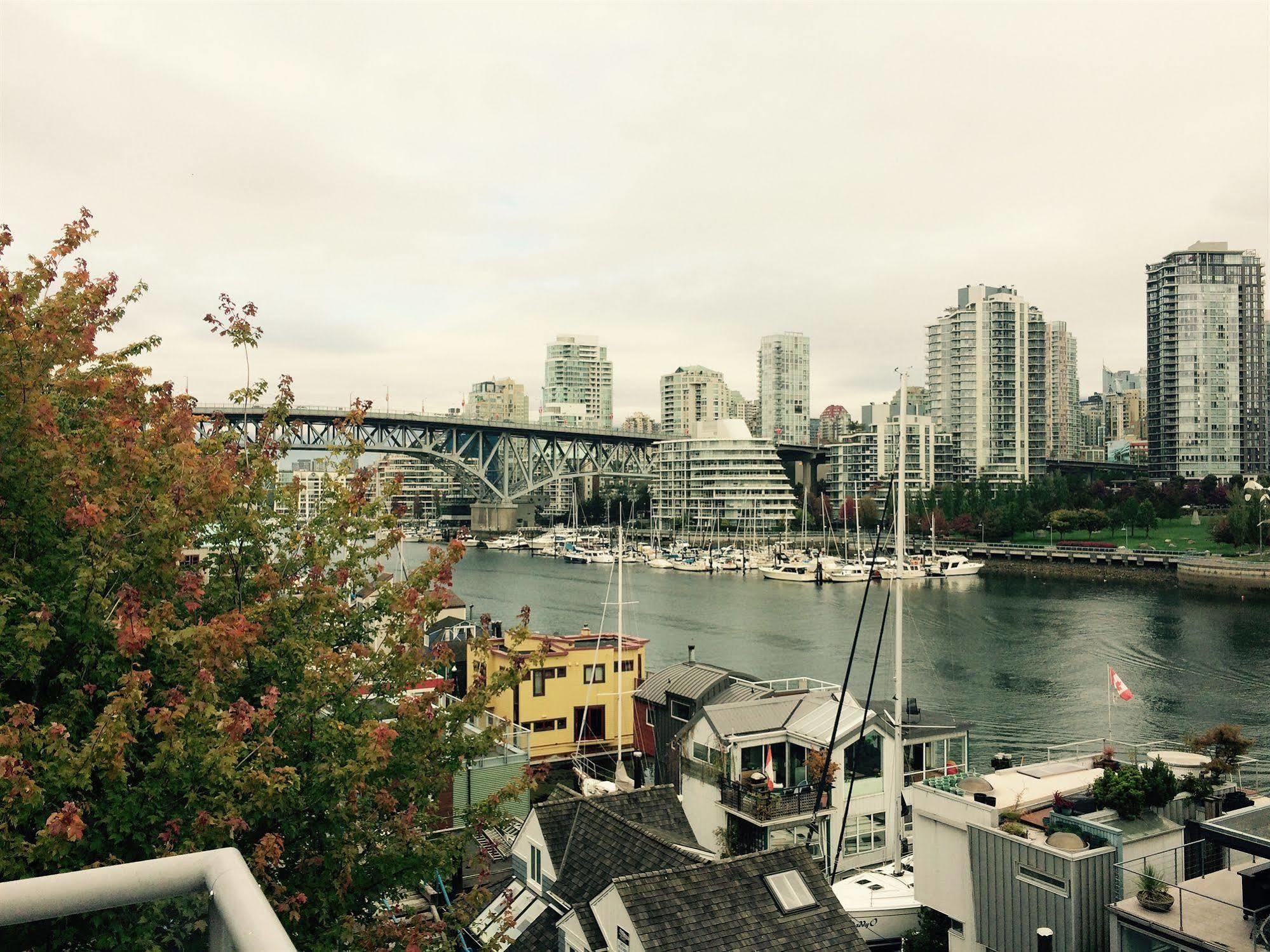 Granville Island Hotel Vancouver Exterior foto