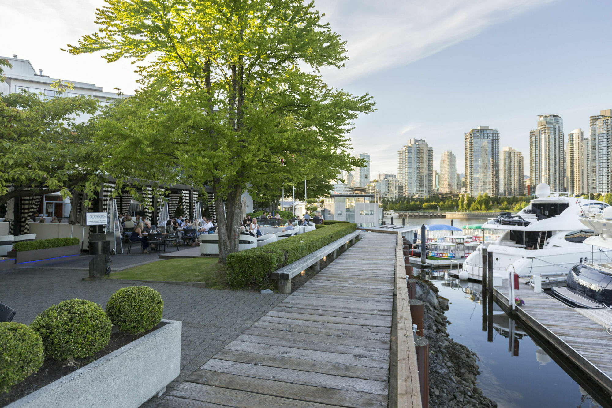 Granville Island Hotel Vancouver Exterior foto