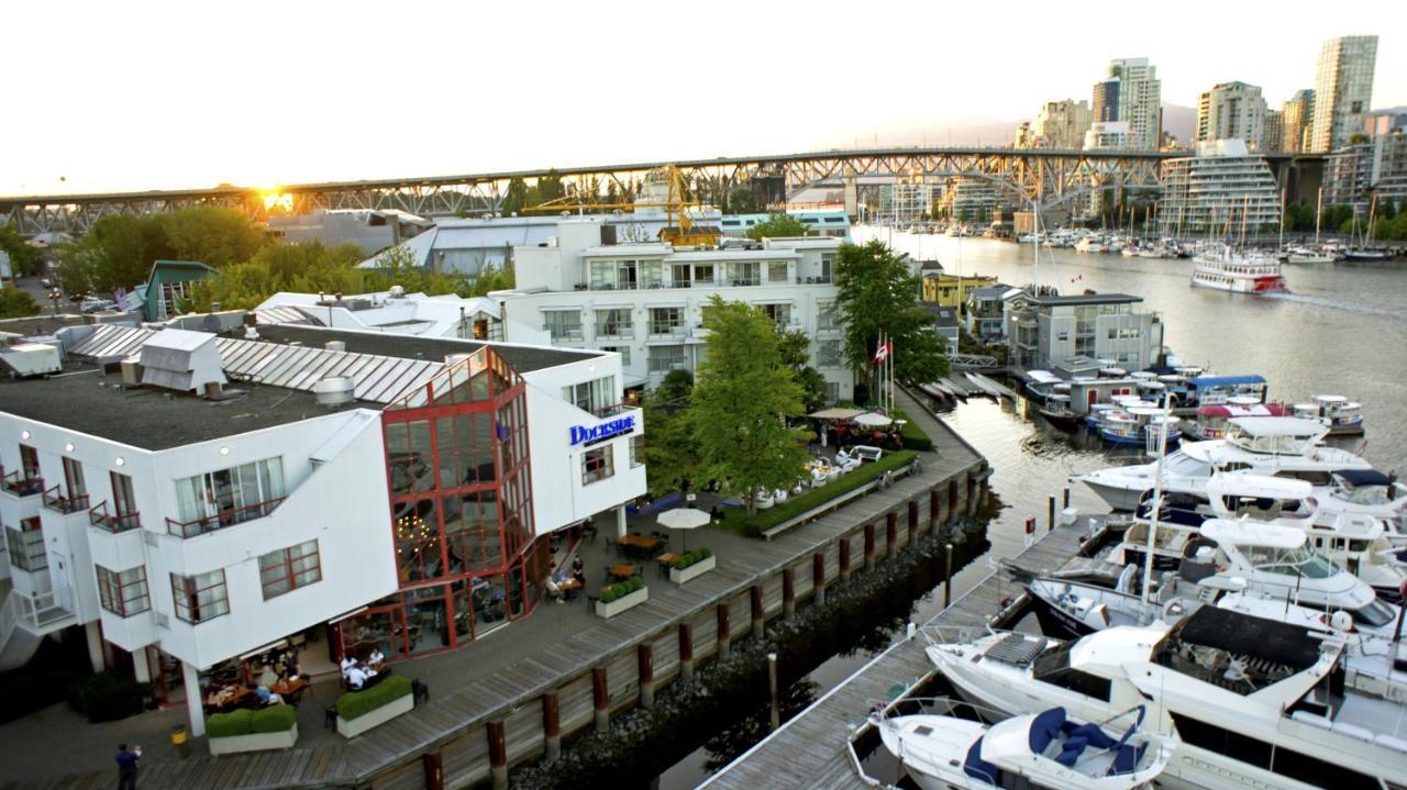Granville Island Hotel Vancouver Exterior foto